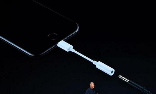 iPhone 12或取消附赠有线耳机.jpg