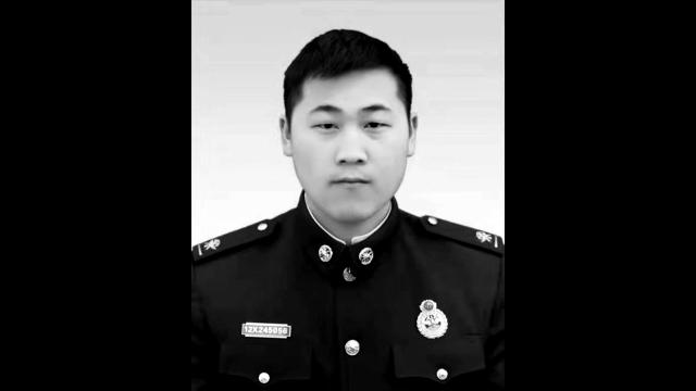 群众寒夜送别救人牺牲消防员怎么回事？救人牺牲的消防员是谁年龄多大了？