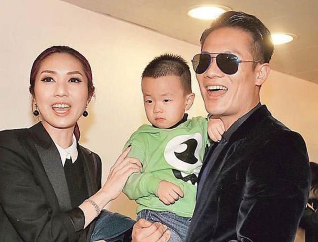 杨千嬅回应全家移居上海