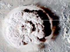 汤加海底火山再次大喷发，多国发出警报【快讯】