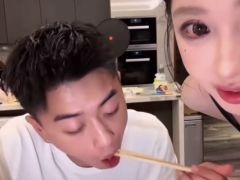 薛小婉和任权恋爱初期不卸妆 不让对方看到自己素颜【热搜】