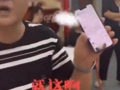3女子带4个孩子点一碗面多次续面 引发网络争议【热搜】