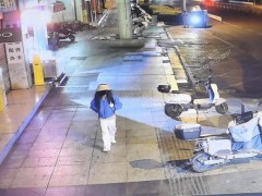 男子穿女装进手机店盗窃被抓 模仿电视剧作案【热搜】