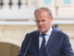 【泽连斯基扬言要再战两三年图什么 欧洲期待俄崩溃】