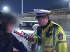 酒后骑车违法吗？一瓶啤酒也算酒驾 非机动车禁止酒驾[热点]