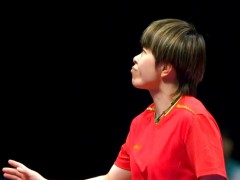 ​王艺迪看陈小春演唱会发文：继续奋斗[热点]