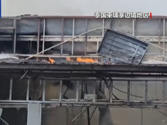 泰军称摧毁柬关键军事目标 反击柬埔寨袭击[热点]