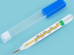 狂甩45次 无汞体温计才降到36℃ 内幕曝光让人意外!