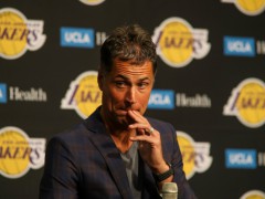 湖媒：佩林卡该被炒鱿鱼了 湖人再败国王[热点]